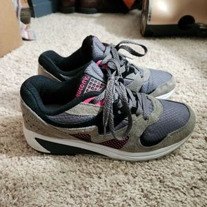 Saucony Running Grid 8000